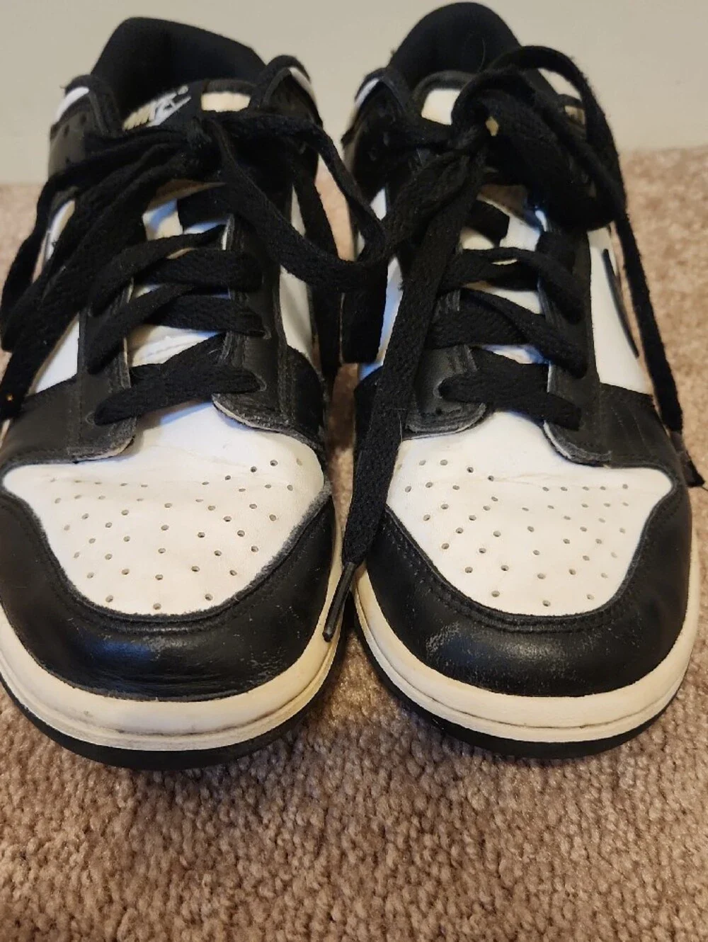 Nike Youth Black and White Low-Top Sneakers, 6.5Y